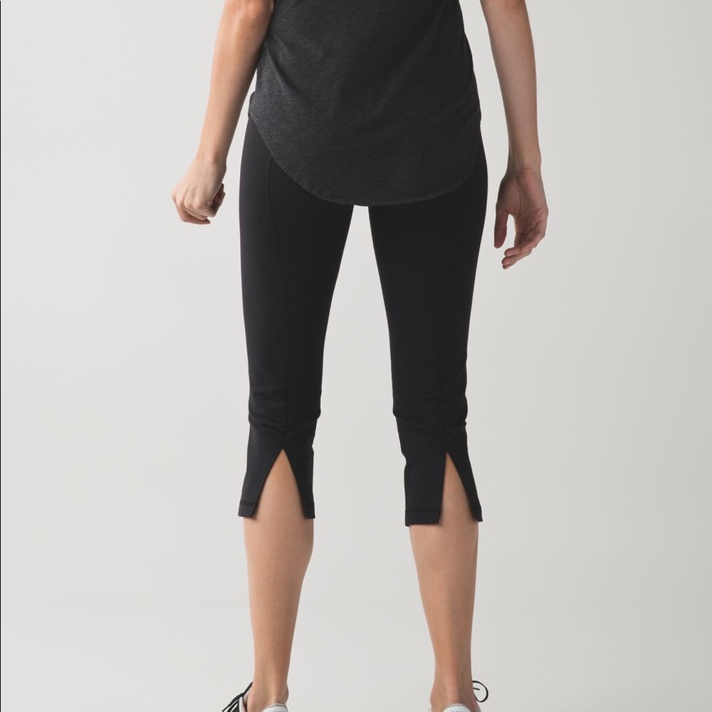 New without tags lulu crops